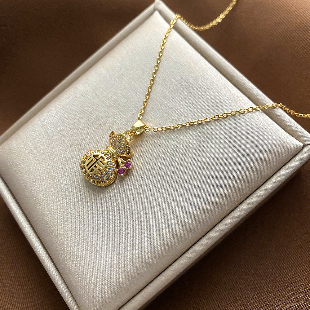 Collana con Ciondolo Floreale Minimalista per Donne e Uomini in Acciaio al Titanio con Catena a Serpente, Finitura Galvanizzata e Design Irregolare