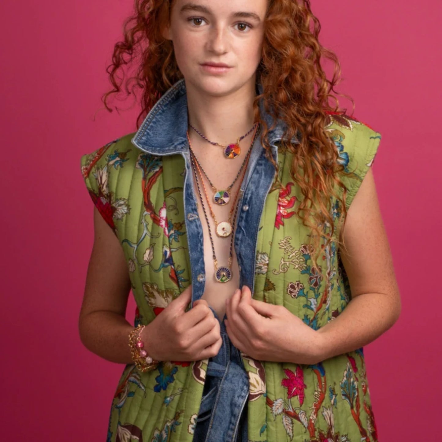 Collana con Pendente Girevole Tarocchi con Motivi Floreali e a Cuore, Design a Moneta in Rame Placcato Oro, Gioiello di Moda per Ufficio da Donna