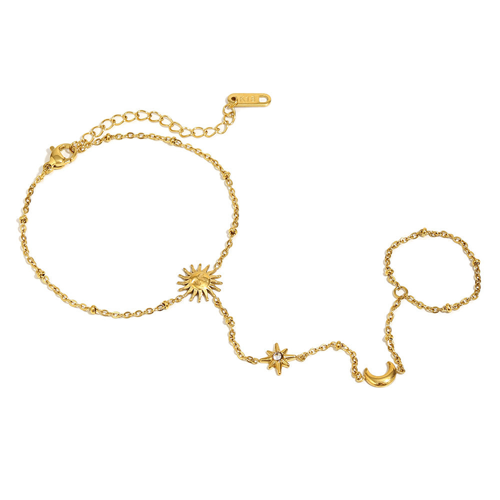 Fashionable Geometric Stainless Steel Plated 18K Gold Sun Finger Ring for Women with O-Chain Design