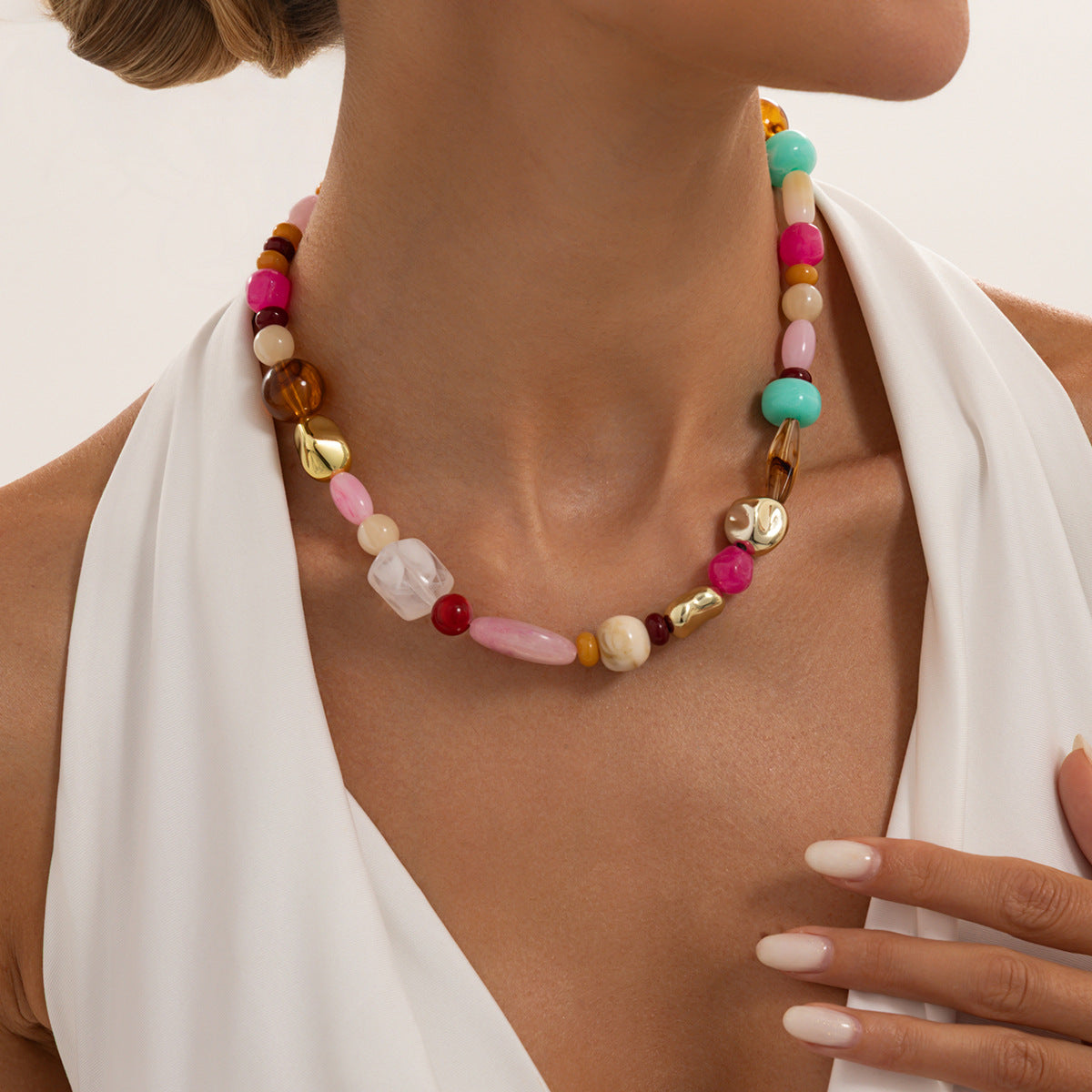 Vintage Geometric Oval Resin Beaded Necklace