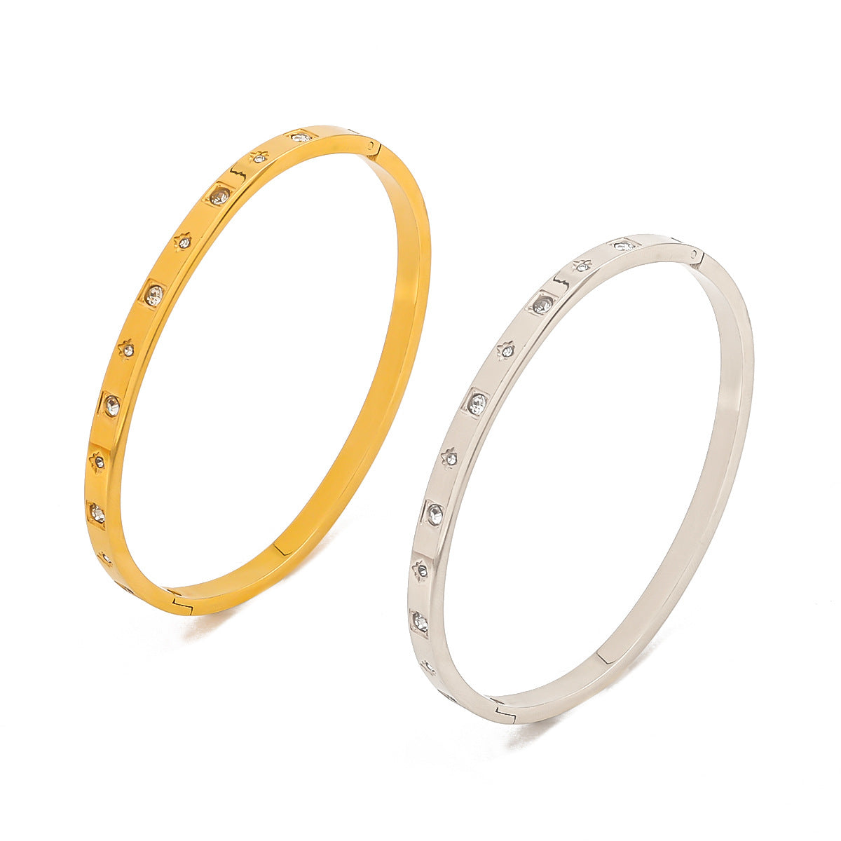 Minimalist Octagram Stainless Steel Bracelet with Micro-Pavé Star Detail and Plated Finish