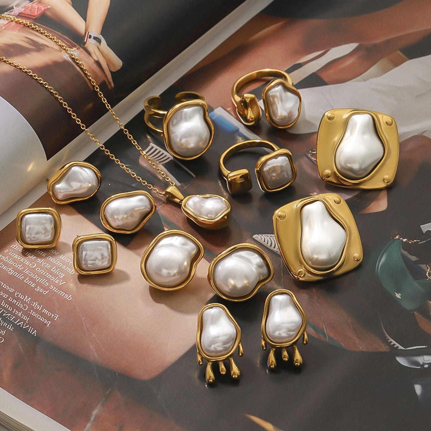 Elegant Pearl Inlay Plated Stainless Steel and Titanium Steel Jewelry Set for Women
