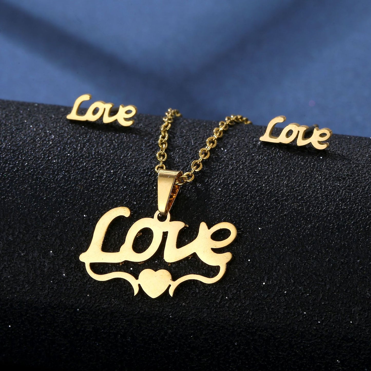 Minimalist Heart-Shaped Titanium Steel Pendant Necklace and Earrings Set with Plated Finish for Women
