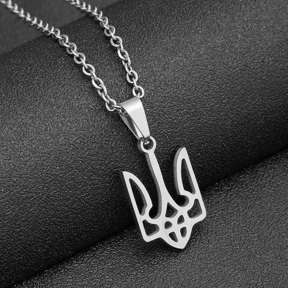 Collana con ciondolo geometrico etnico vintage da donna in acciaio inossidabile e titanio con finitura placcata, catena a O