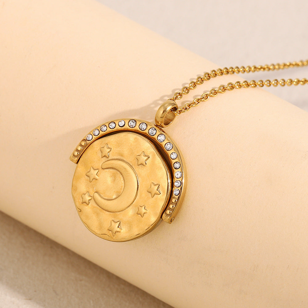 Collana Pendente Minimalista Geometrica Luna Stella Sole in Acciaio Inossidabile con Placcatura in Oro 18K da Donna