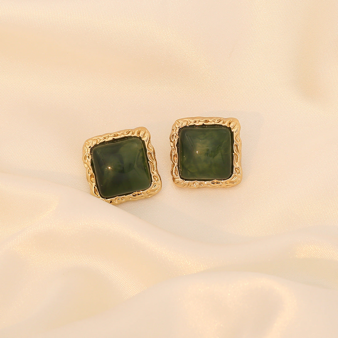 Retro Geometric Square Stainless Steel Stud Earrings with Plating Finish for Women