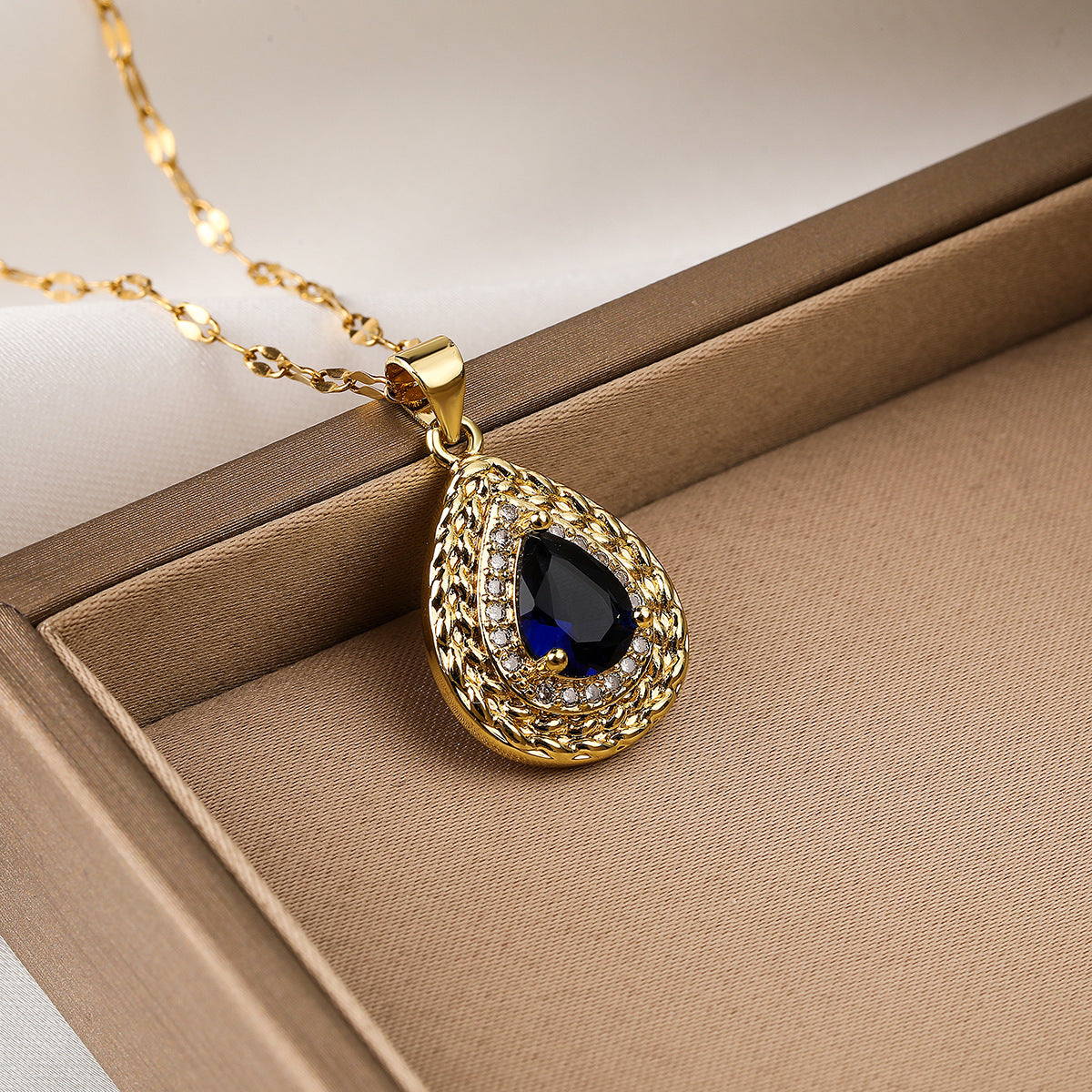 Minimalist Geometric Teardrop Pendant Necklace for Women in Brass with Real Gold Plating and Zircon