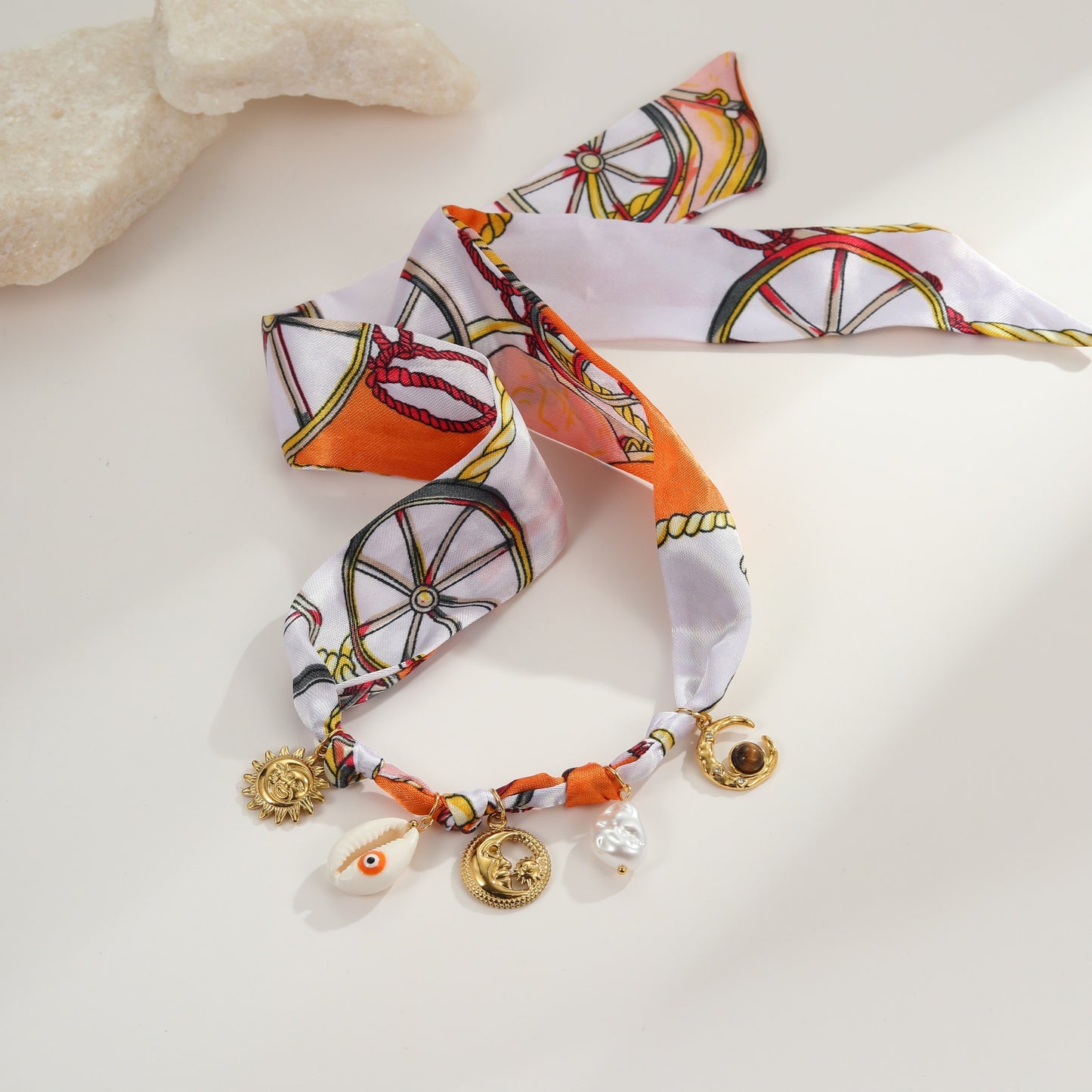 Collana con Pendente Geometrico Minimalista alla Moda in Acciaio Inossidabile con Finitura Placcata per Donne