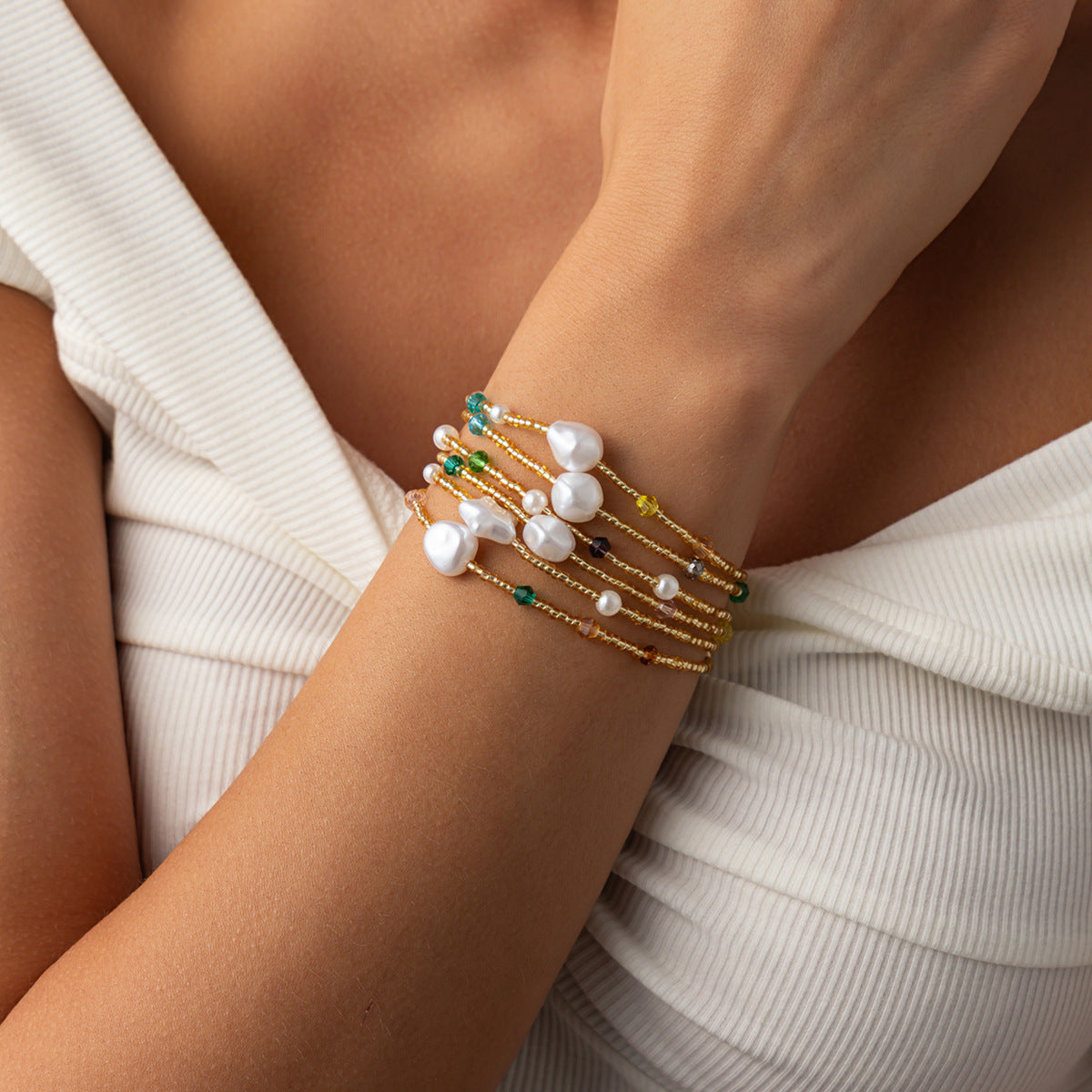 Geometric Round Imitation Pearl Crystal Plated Bracelet for Women Casual Elegant Stackable Jewelry