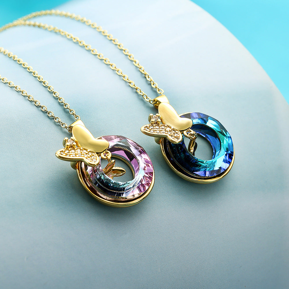 Fashionable Butterfly-Shaped Geometric Pendant Necklace for Women in Copper with Fresh Minimalist Style