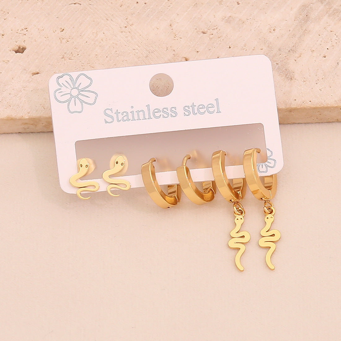 Set di orecchini alla moda in acciaio inossidabile placcato con cuore, farfalla, corona e motivi floreali, stile OL