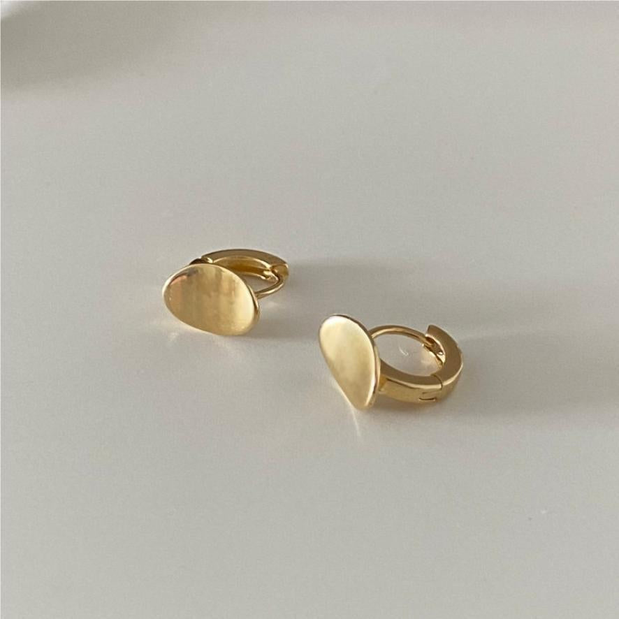 Minimalist Geometric Heart-Shaped 925 Sterling Silver Handcrafted Stud Earrings for Women