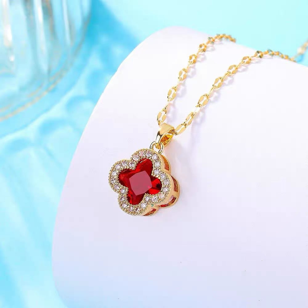 Minimalist Clover Pendant Necklace for Women and Men in Titanium Steel with Gold Plating on O-Chain