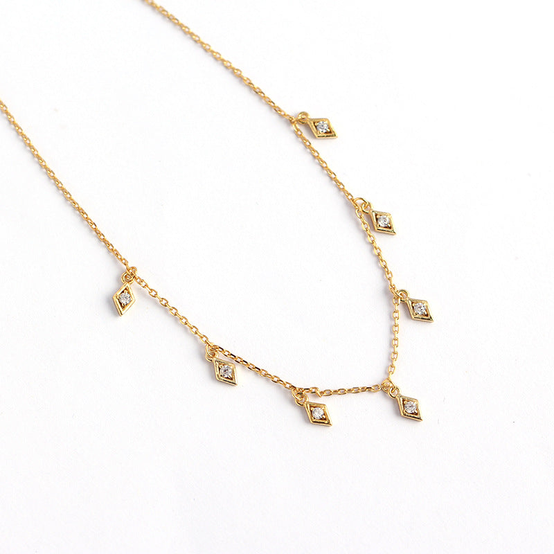 Elegante collar con colgante de plata de ley 925 geométrica con circonitas cúbicas y cadena de eslabones para mujer