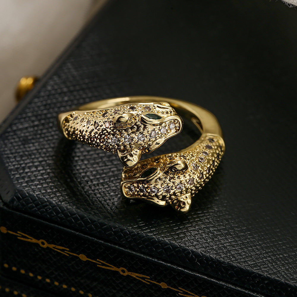 Hip Hop Style Leopard-Shaped Geometric Ring for Women in Brass with 18K Gold Plating and Zircon Inlay