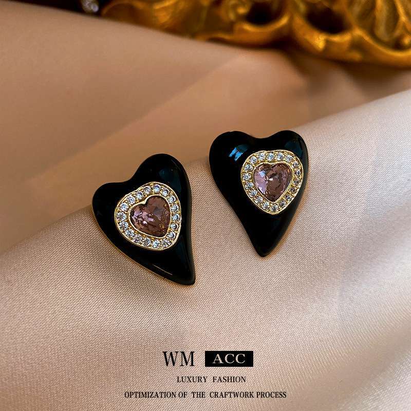 Luxury Style Heart-Shaped Enamel Gold-Plated Silver Needle Earrings for Women with Minimalist Black Accent
