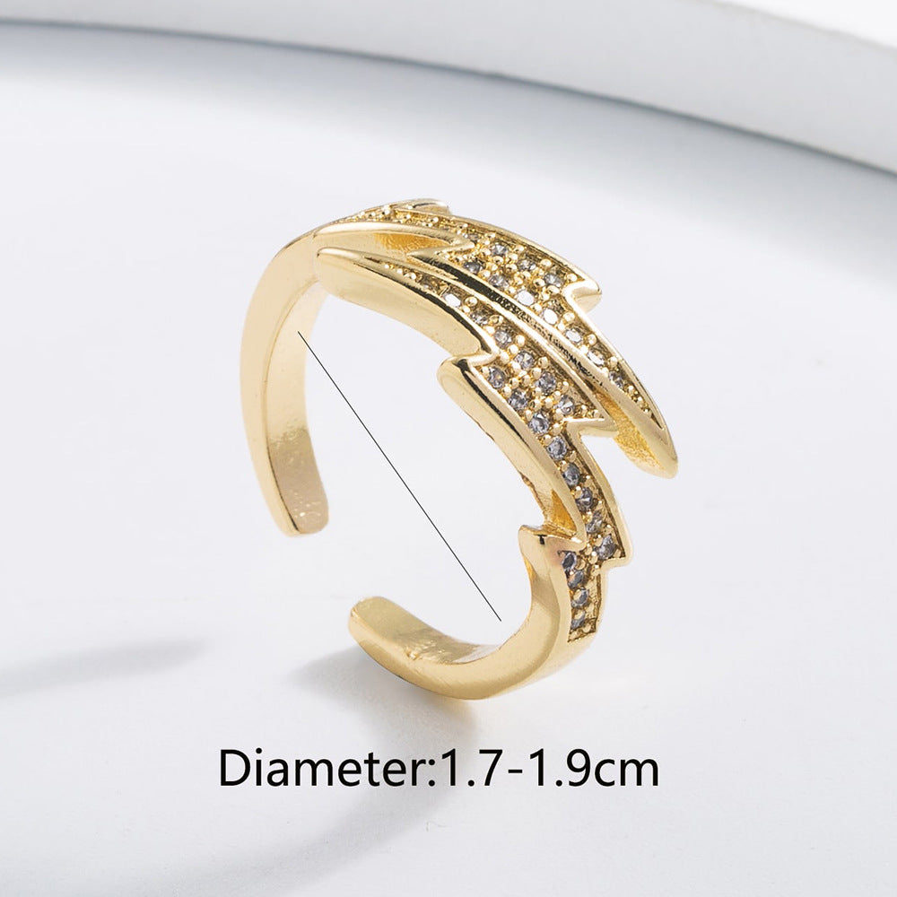 Anello in Rame dalla Forma Geometrica Irregolare con Placcatura in Oro 18K e Zirconi Micro-Incastonati per Donna