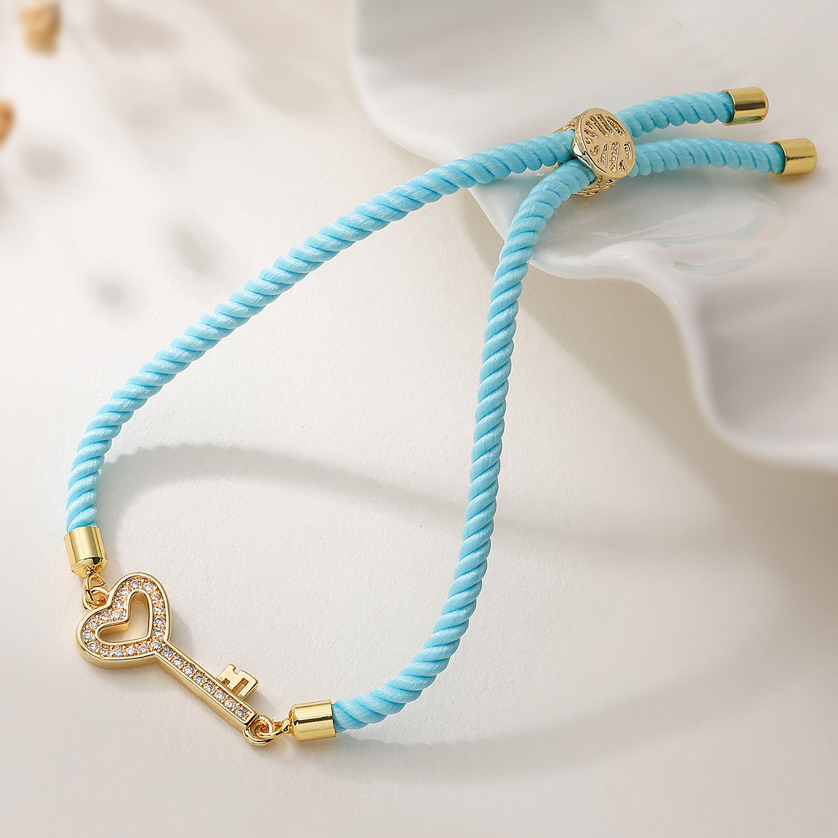 Luxury Minimalist Geometric Key 18K Gold Plated Brass Micro-inlay Cubic Zirconia Bracelet for Women