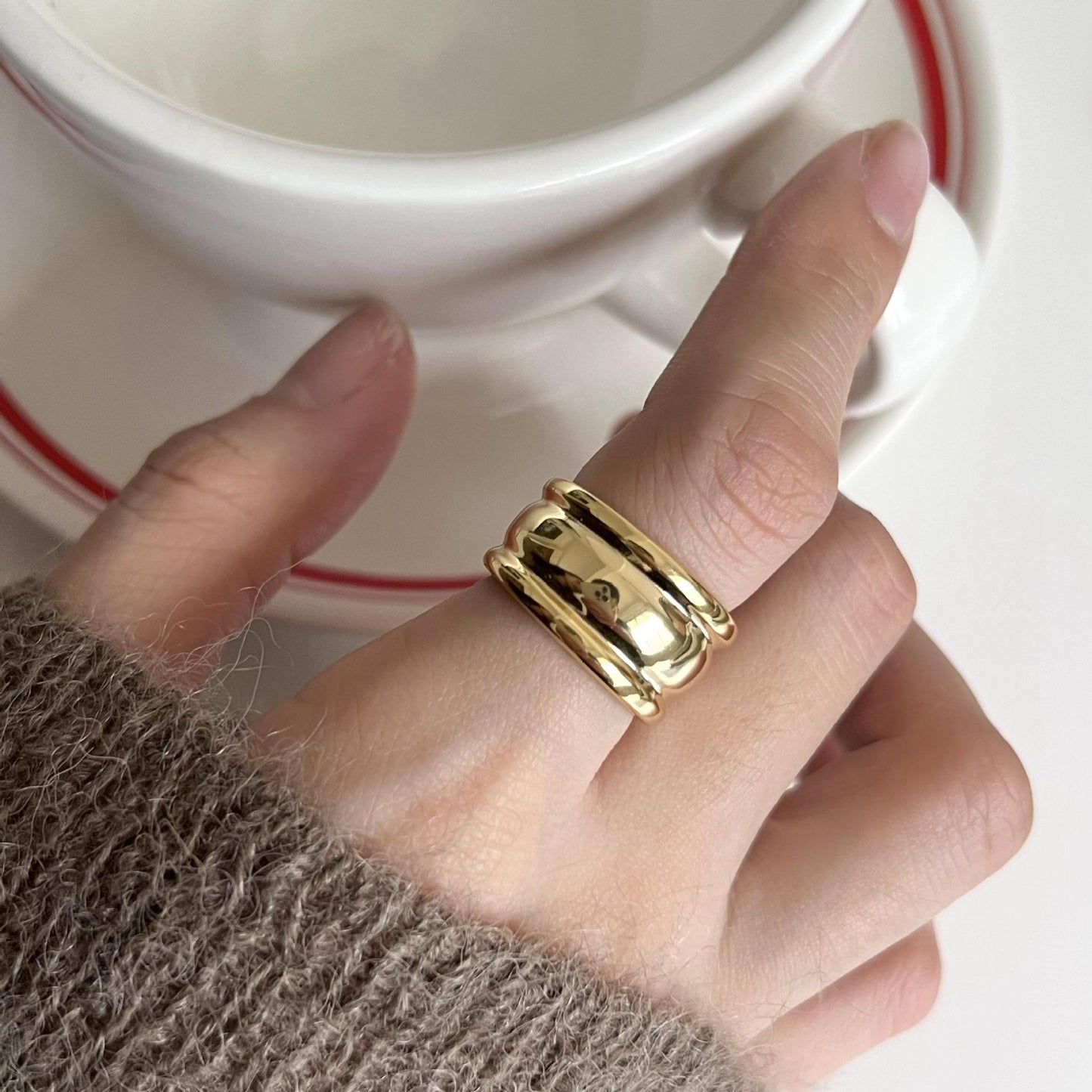 Anillo abierto irregular de diseño original para mujer en plata de ley 925 con patrón de doble anillo