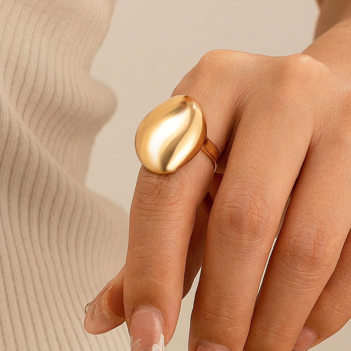 Minimalist Round Geometric Alloy Plated Ring for Women