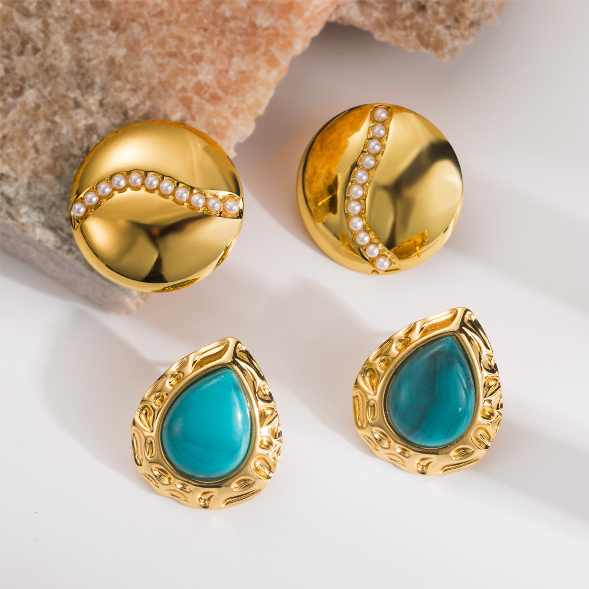 Pendientes de acero inoxidable vintage en forma de lágrima con incrustaciones de perlas simuladas para mujer
