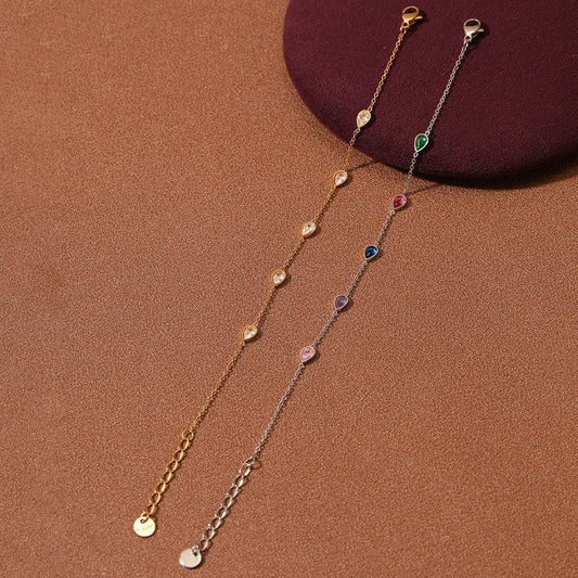 Pulsera Minimalista de Acero Inoxidable con Chapado de Oro de 18K y Diseño de Gota de Agua con Diamantes de Imitación para Mujer