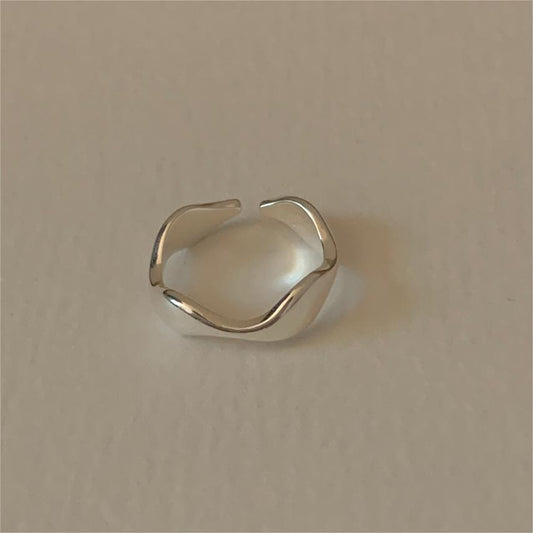 Minimalist Silver Ring with Geometric Circular Band Design for Women S925 Sterling Silver Band Ring