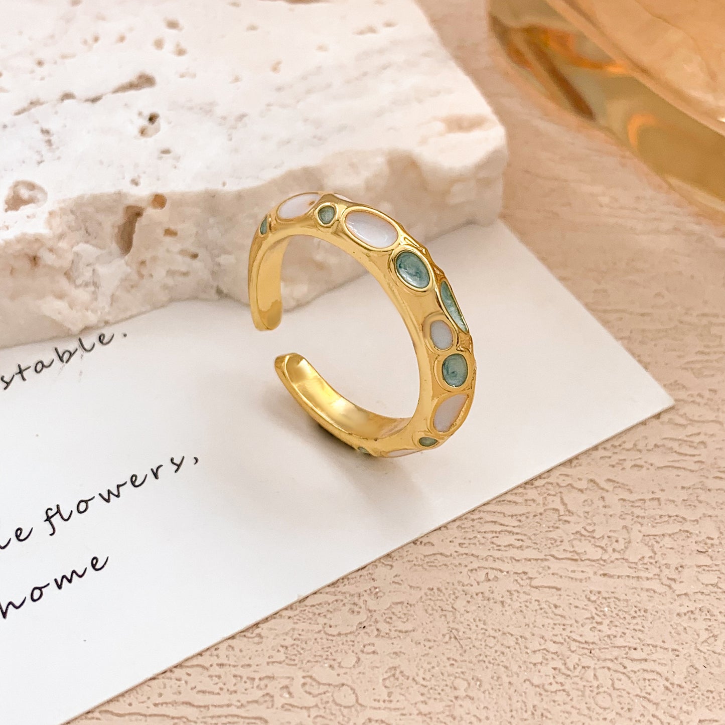 Anello regolabile aperto da donna vintage elegante in lega placcato oro con olio a goccia a pois geometrici