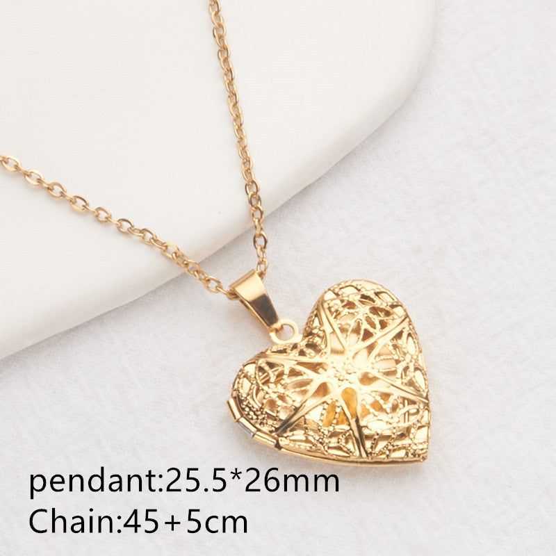 Collana con Pendente Minimalista a Cuore in Acciaio Inossidabile, Design con Cornice Portafoto Apribile e Finitura Galvanizzata