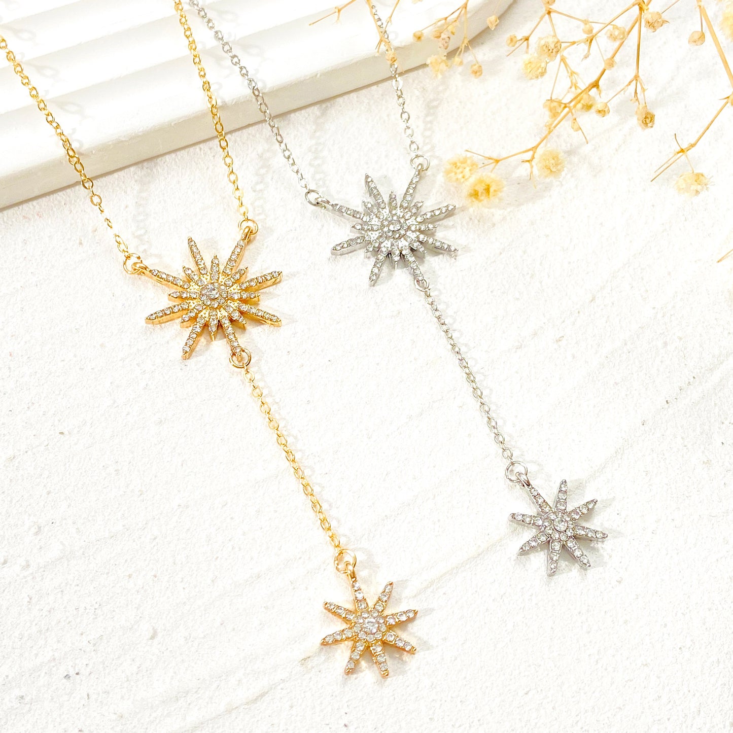 Collar de copo de nieve geométrico para mujer con incrustaciones de diamantes de imitación, cadena de aleación en estilo minimalista y moderno