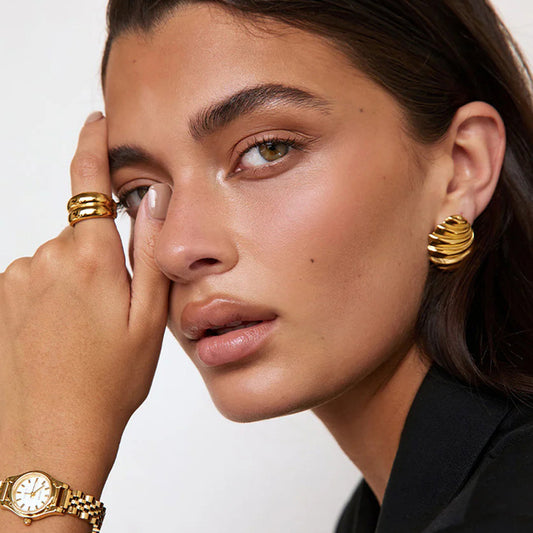 Orecchini da donna in acciaio inossidabile placcato oro 18K stile Instagram, minimalisti, geometrici, a spirale irregolare