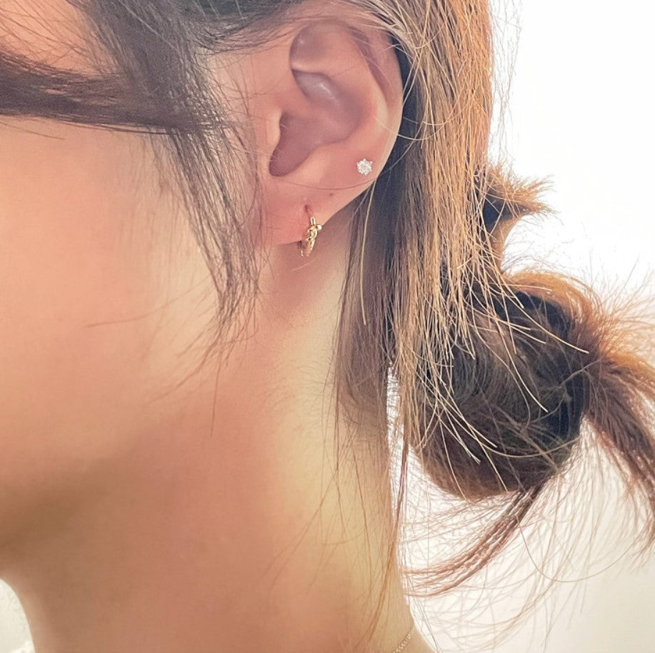 Minimalist Knot Design Star-Shaped 925 Sterling Silver Hoop Earrings with Handcrafted Finish