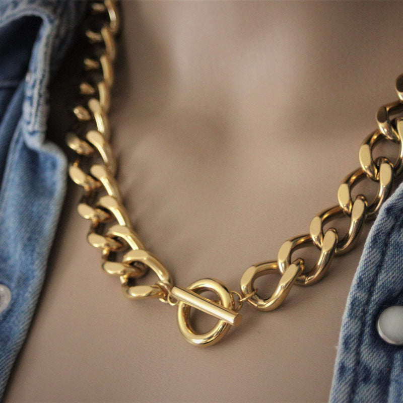 Punk Minimalist Geometric Stainless Steel Necklace with Gold Plated Titanium Steel Pendant for Women and Men
