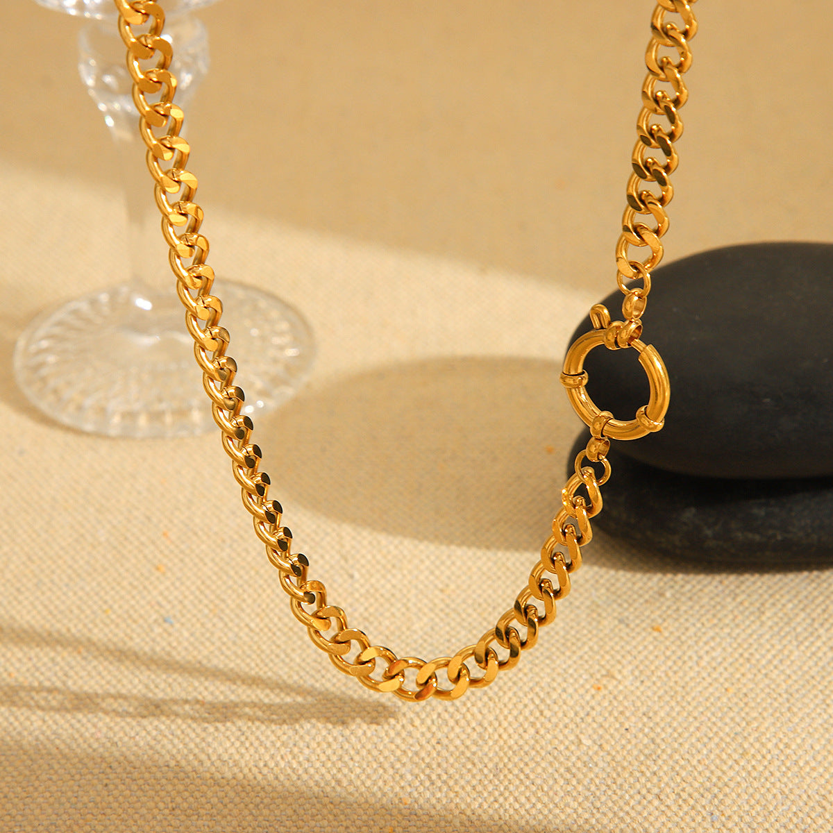 Ins Style Hip Hop Geometric Cuban Chain Necklace in Stainless Steel with 18K Gold Plating for Women