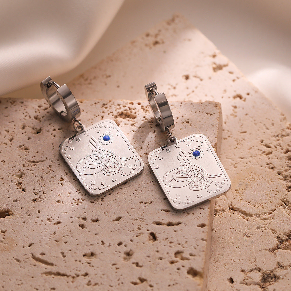Orecchini da donna Minimalisti Geometrici Quadrati Tarocchi in Acciaio al Titanio con Placcatura in Oro Vero