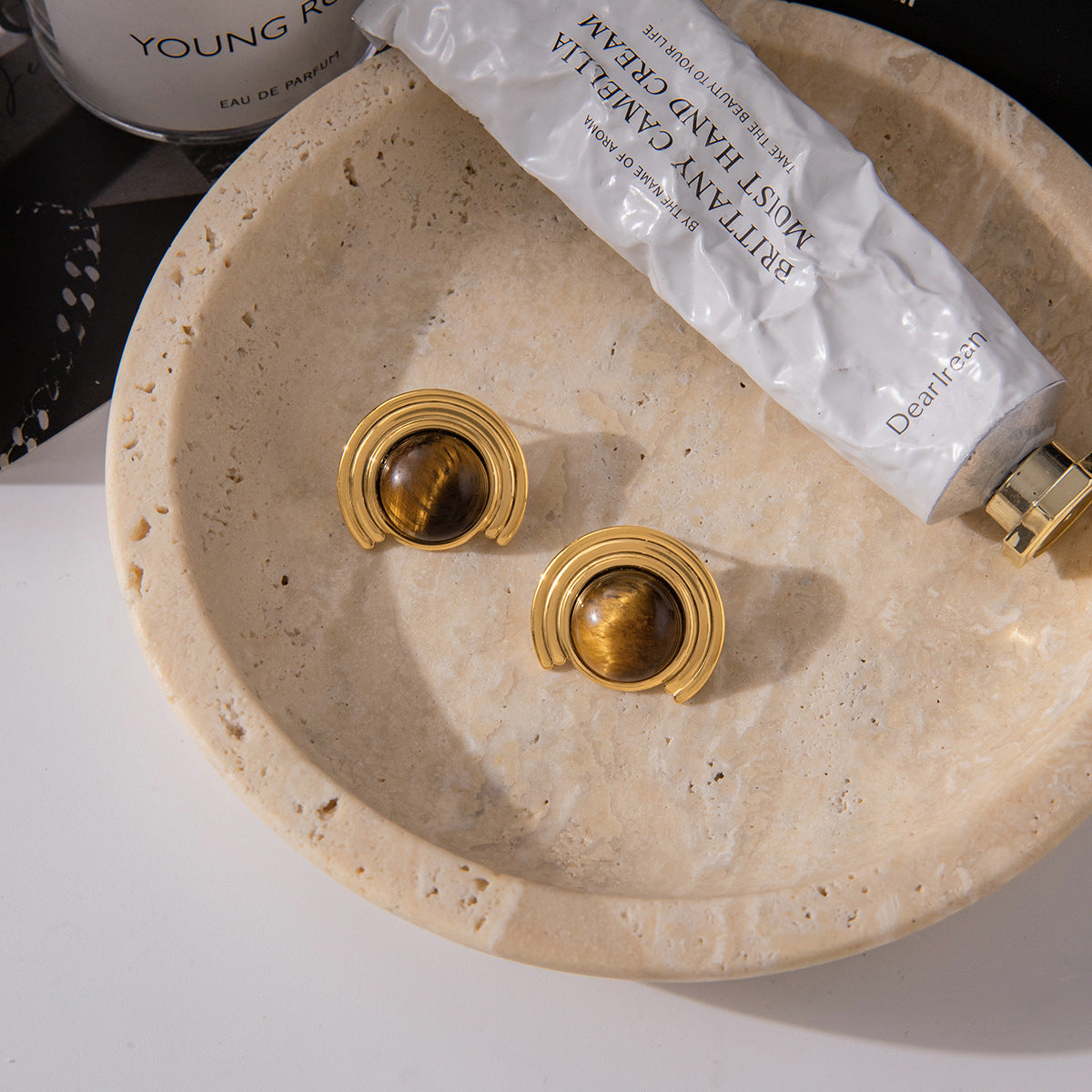 Set di orecchini e anello minimalista con stella geometrica, luna, nuvola e universo in acciaio al titanio galvanizzato da donna