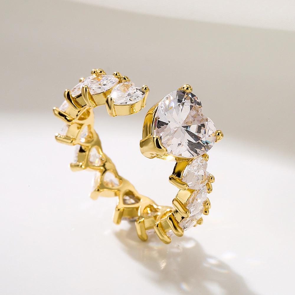 Elegante Anello a Cuore Aperto Geometrico da Donna in Rame con Placcatura in Oro 18K e Intarsio di Zirconi
