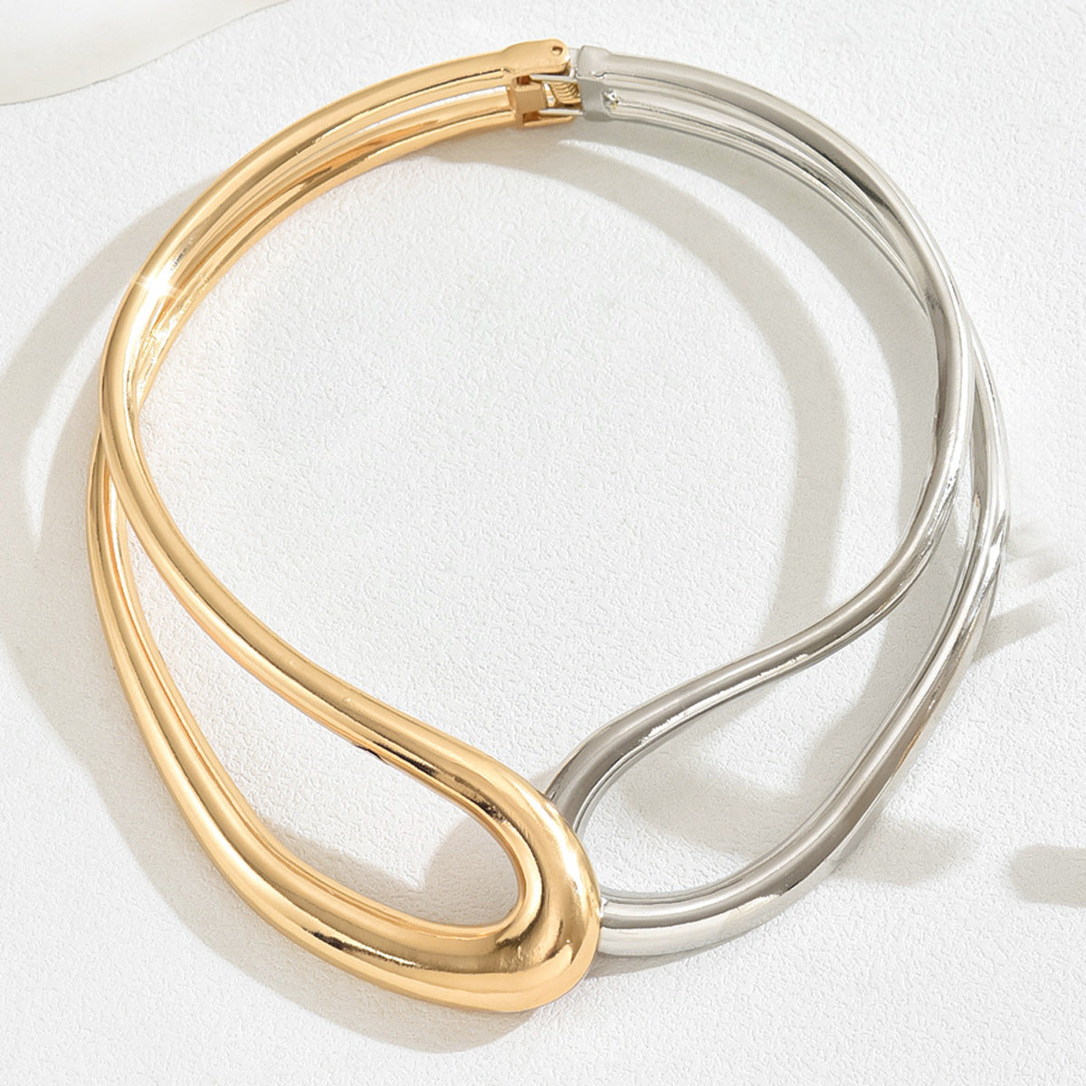Parure Collana e Bracciale da Donna con Doppio Cerchio Geometrico, in Lega Placcata Oro 18K, Lusso Leggero