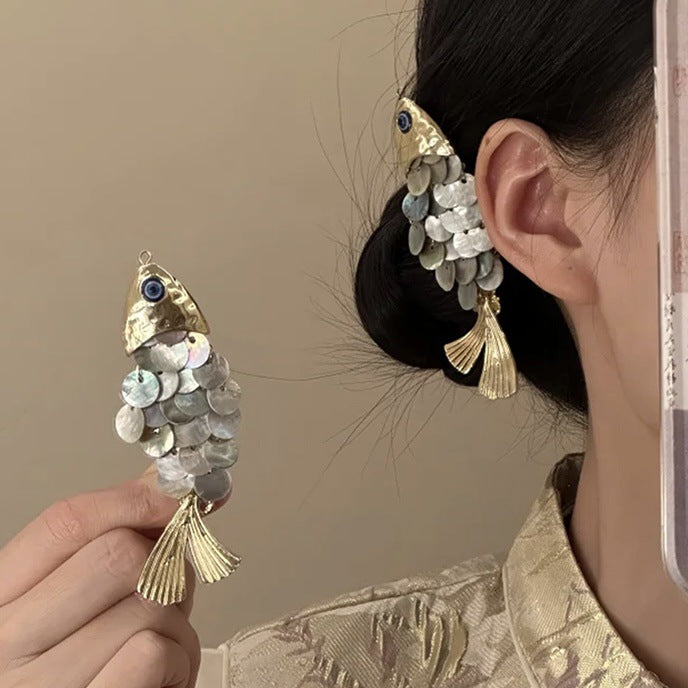 Elegante fermaglio per capelli da donna placcato oro a forma di conchiglia con stile di lusso minimalista e design a motivo animale