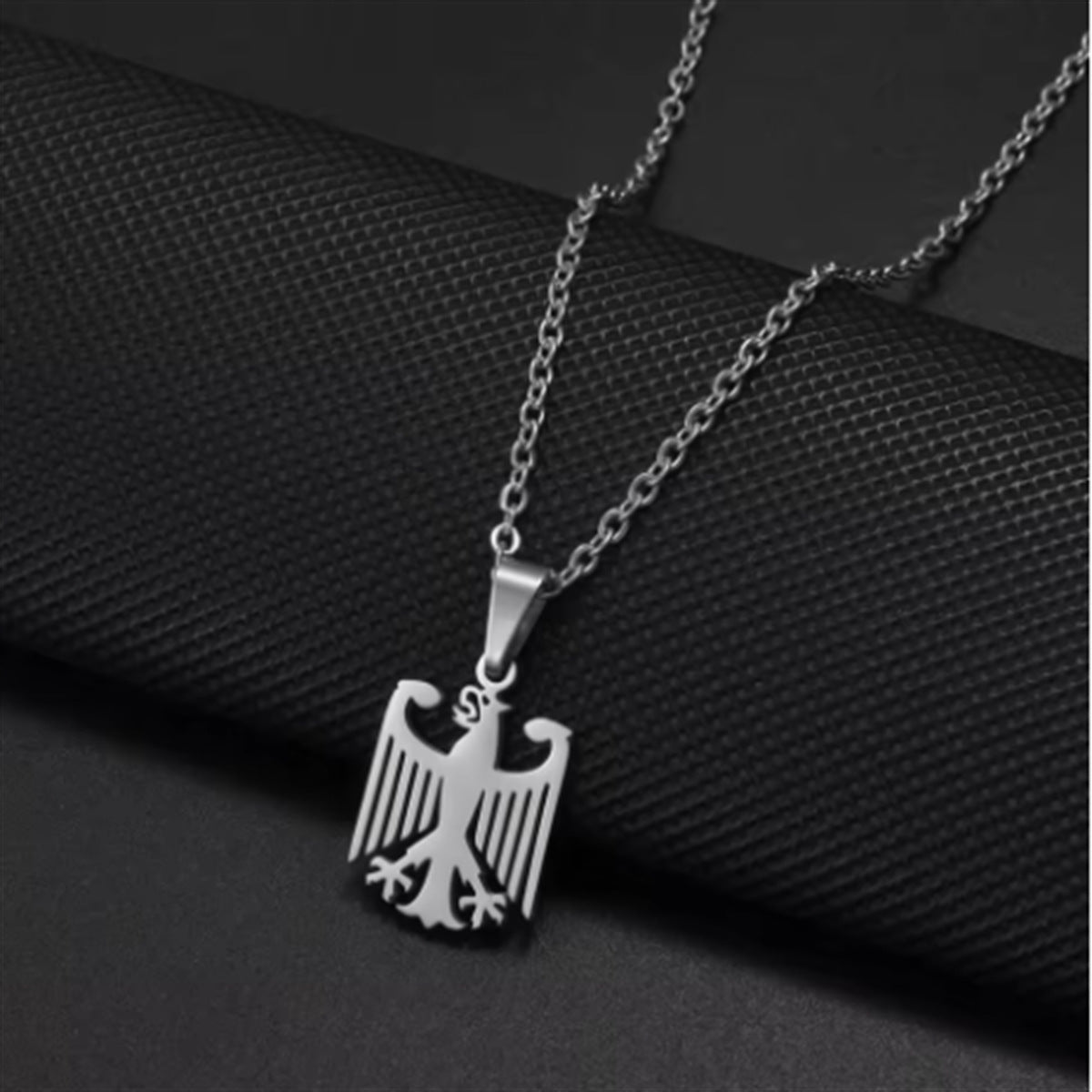 Geometric Stainless Steel Eagle Pendant Necklace with Polished Finish for Unisex Wear