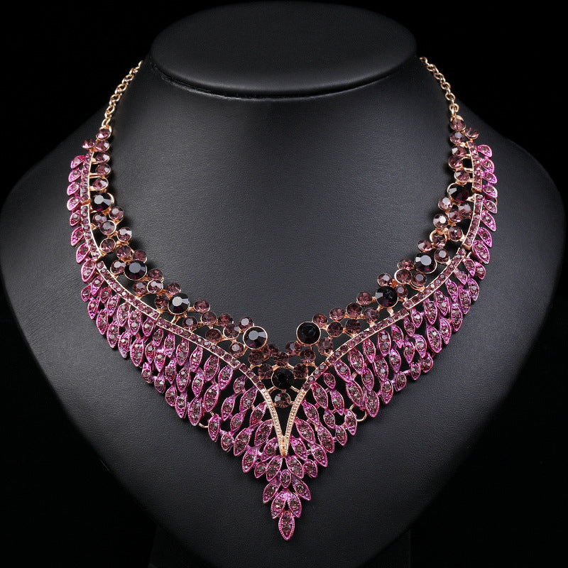 Vintage Floral Pendant Necklace and Earrings Set in Alloy with Enamel Accents for Women
