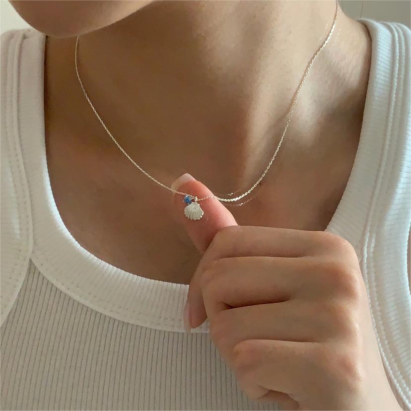 Minimalist Seashell-Shaped 925 Sterling Silver Necklace with Blue Zircon Inlay on Snake Chain for Women