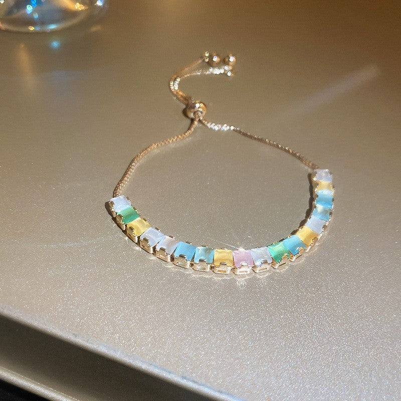 Elegant Heart-Shaped Gold-Plated Zirconia Bracelet for Women with Delicate Luxury Aesthetic