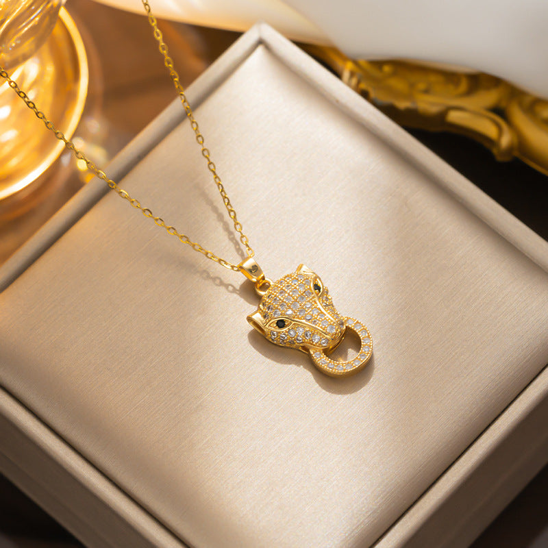 Collar con colgante minimalista de nudo de lazo de acero de titanio para mujer con cadena de serpiente chapada