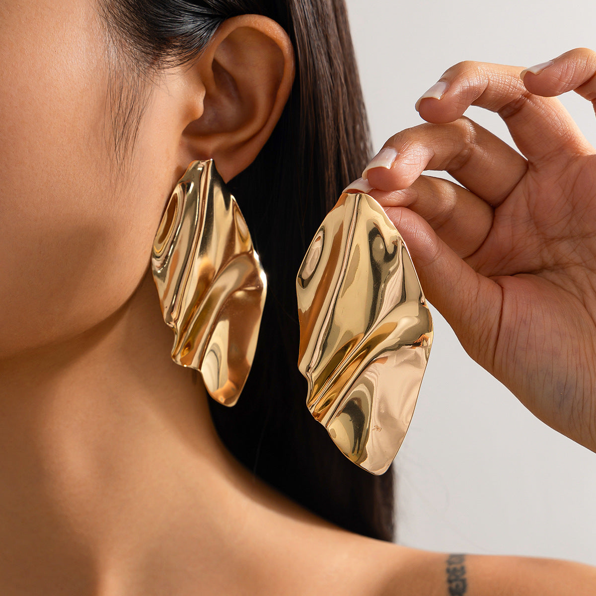 Vintage-Style Geometric Irregular Folded Earrings in Alloy with Electroplated Finish for Women