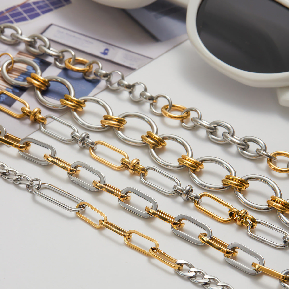 Luxury Elegant Geometric Oval Plated Stainless Steel Cuban Link Chain Bracelet for Women
