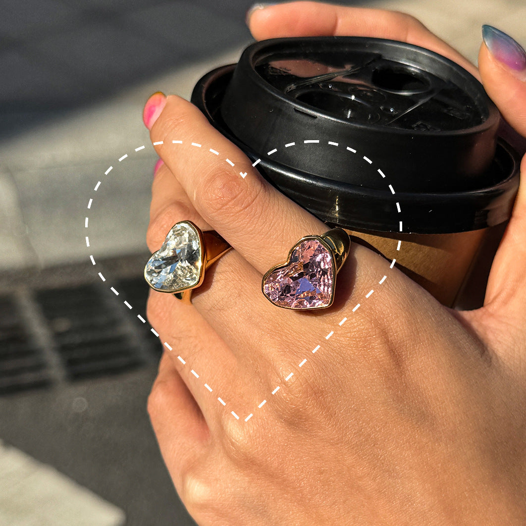 Anillo de Acero de Titanio en Forma de Corazón con Incrustaciones de Diamantes de Imitación para Mujer, Baño de Oro PVD al Vacío, Accesorio de Moda con Diseño Geométrico