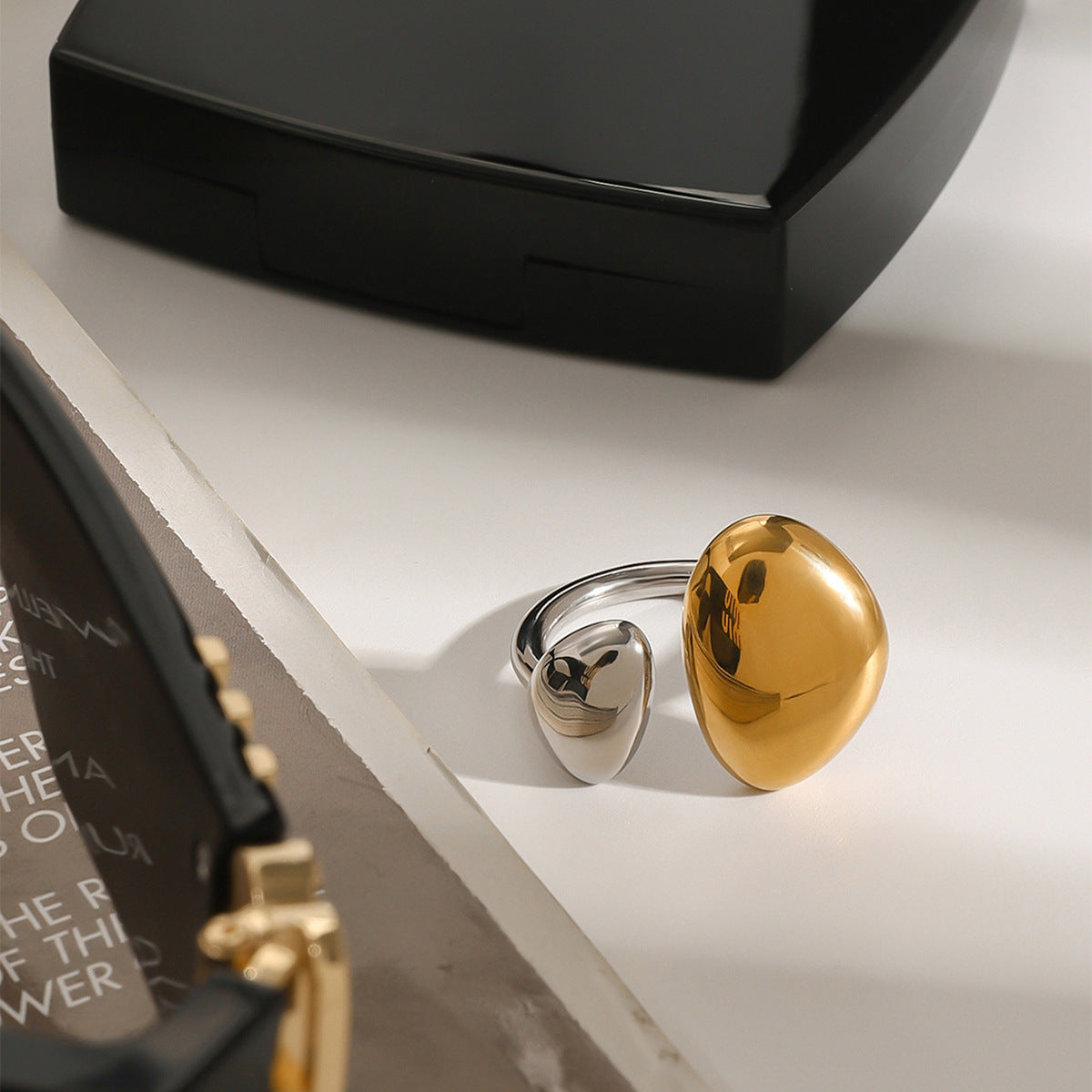 Anello a Goccia Minimalista Geometrico in Acciaio Inox Placcato da Donna, Gioielli a Mano in Acciaio al Titanio