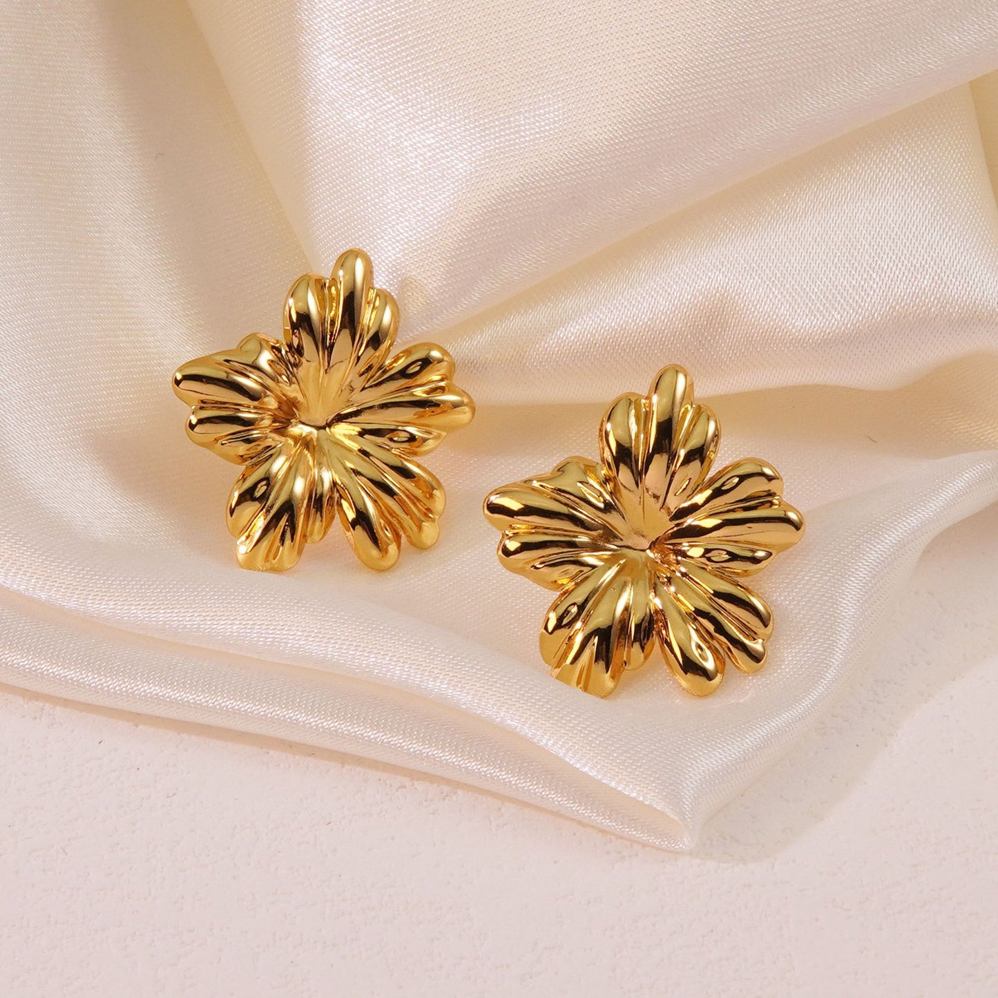 Elegant Business Floral Stamping Stainless Steel Stud Earrings for Women