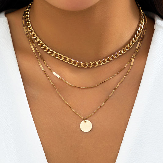 Minimalist Multi-Layer Curb Chain Necklace with Geometric Round Alloy Pendant for Women